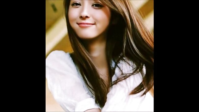 Jakość HD :  Chłopak zdradza swoją sex darmowe mamuski zdzirowatą dziewczynę z dwoma napalonymi stylistami Adult XXX videos 