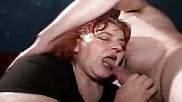 Jakość HD :  Blondynka z pięknym tyłkiem otrzymuje dużego filmy erotyczne mamuśki kutasa w sypialni Adult XXX videos 