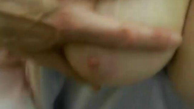 Jakość HD :  Trener piłki nożnej znajduje równowagę między mamuski za darmo umysłem Aliny Lopez a cipką Adult XXX videos 