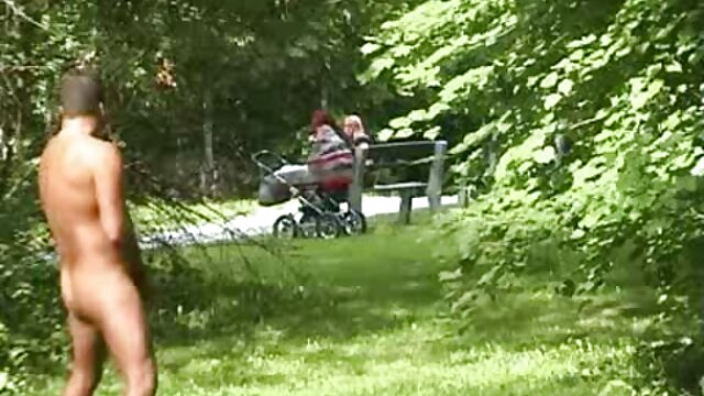 Jakość HD :  Wytatuowana cycata rebeliantka filmy erotyczne mamuśki z różowymi włosami zostaje mocno wyruchana Adult XXX videos 