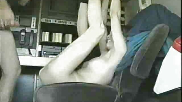 Jakość HD :  Latynoska filmy erotyczne mamuśki nastolatka z dużym tyłkiem ćwiczy swoją cipkę na wakacjach Adult XXX videos 