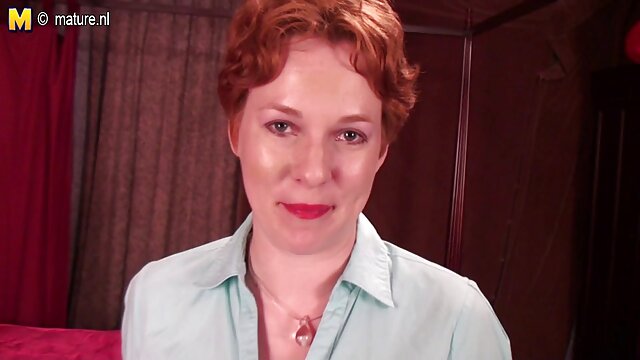 Jakość HD :  Rosyjscy przyjaciele znajdują dziewczynę, która jest gotowa na seks za filmiki porno z mamuskami pieniądze Adult XXX videos 