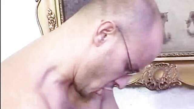 Jakość HD :  Świetna blondynka mocno nadziana na sex darmowe mamuski pulsującego dużego czarnego kutasa Adult XXX videos 