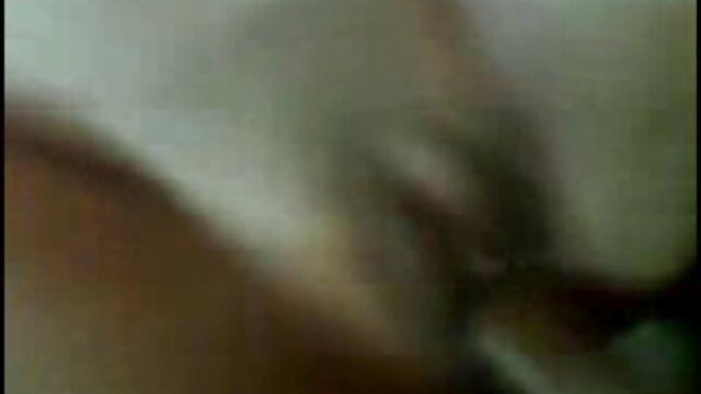 Jakość HD :  Soczysta sekretarka w okularach uderzyła kulkami głęboko na sex filmy za darmo mamuski biurku Adult XXX videos 