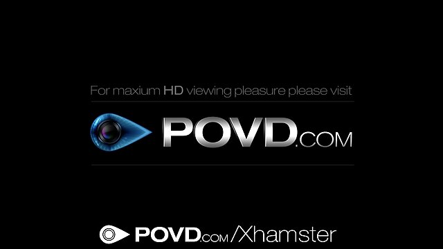 Jakość HD :  Brudna seks filmy z mamuskami kobieta pokazuje, jak brzoskwinia jest cielesna w samochodzie Adult XXX videos 