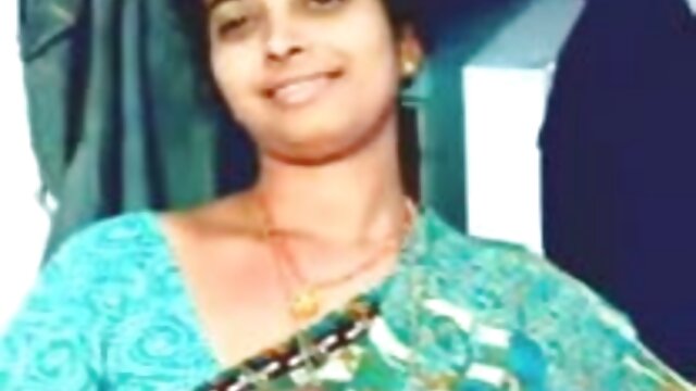 Jakość HD :  Dorosła brunetka uwielbia sposób, w jaki mamuśki darmowe filmiki partner zjada jej mokrą porcję Adult XXX videos 