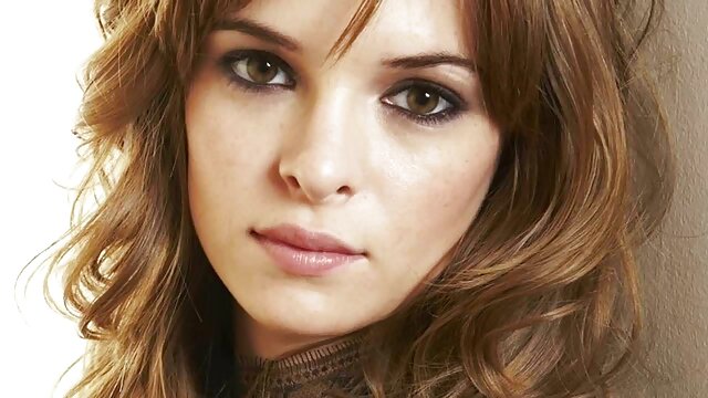 Jakość HD :  Śliczna blondynka jest ruchana palcami i ruchana przez swojego chłopaka mamuski darmowe filmy erotyczne Adult XXX videos 