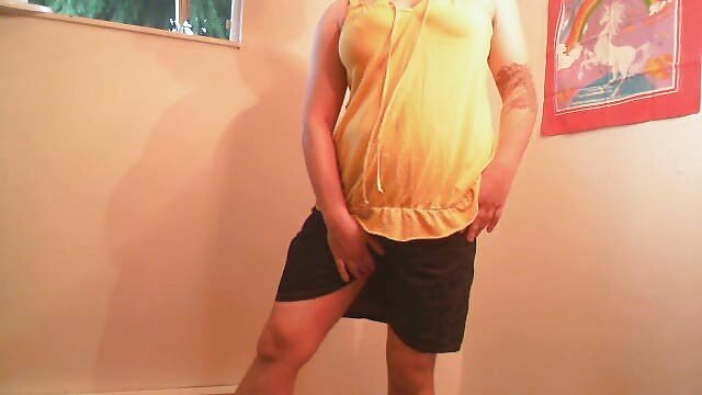 Jakość HD :  Niesamowita ruda mamuśka pociera swoją darmowe filmy mamuski cipkę podczas seksu Adult XXX videos 